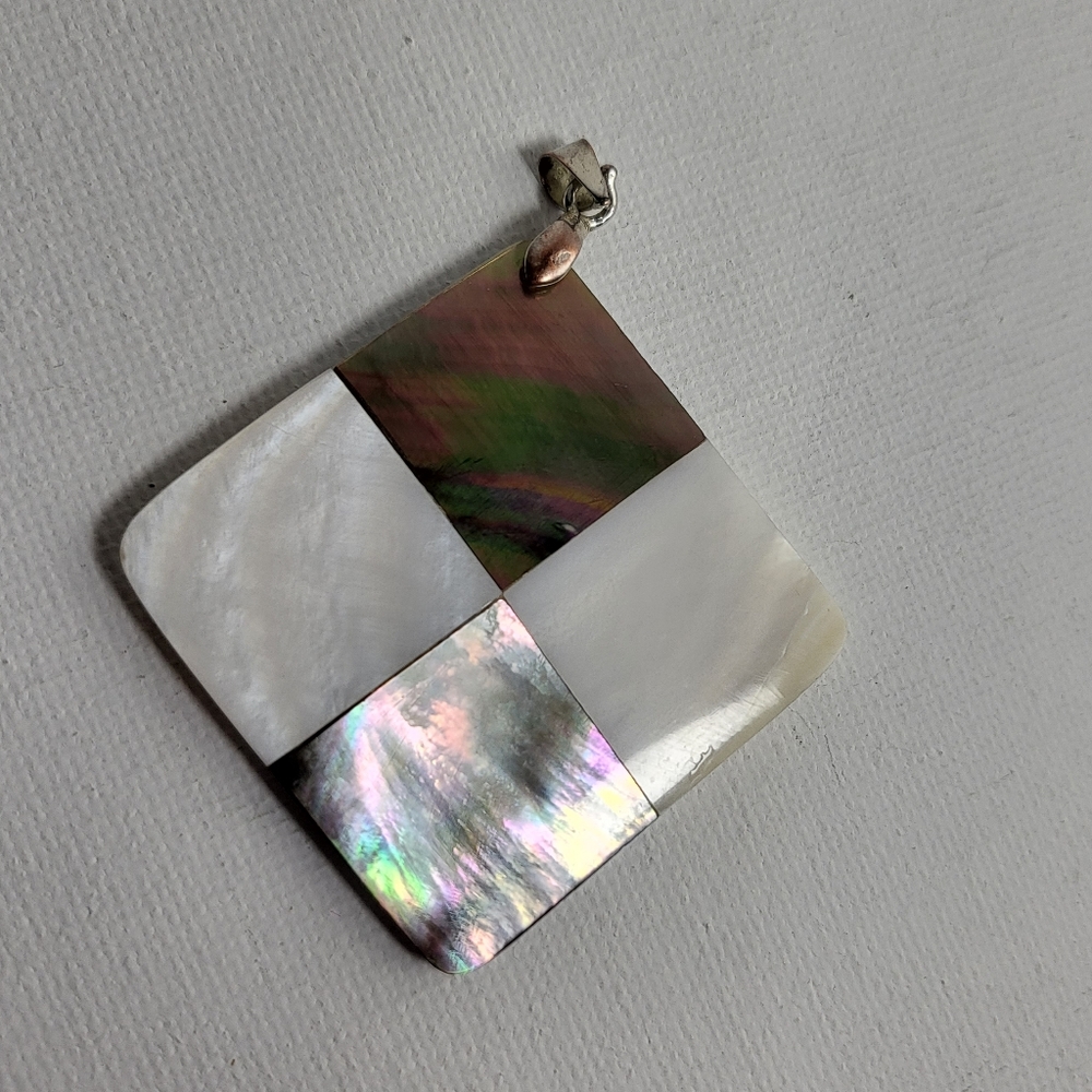 🕳️ Abalone Pendant - Genuine